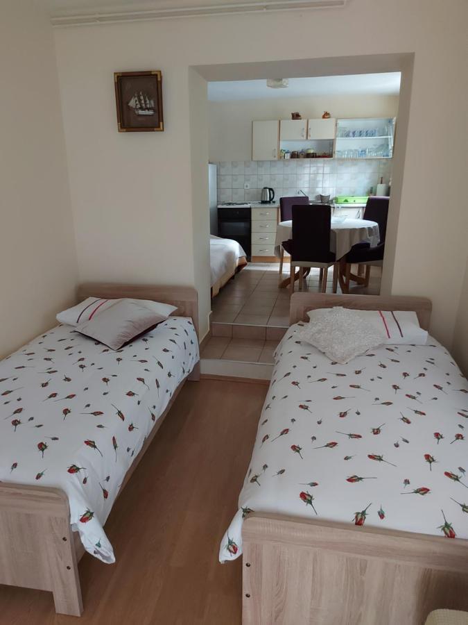 Apartment Nika Шибеник Экстерьер фото