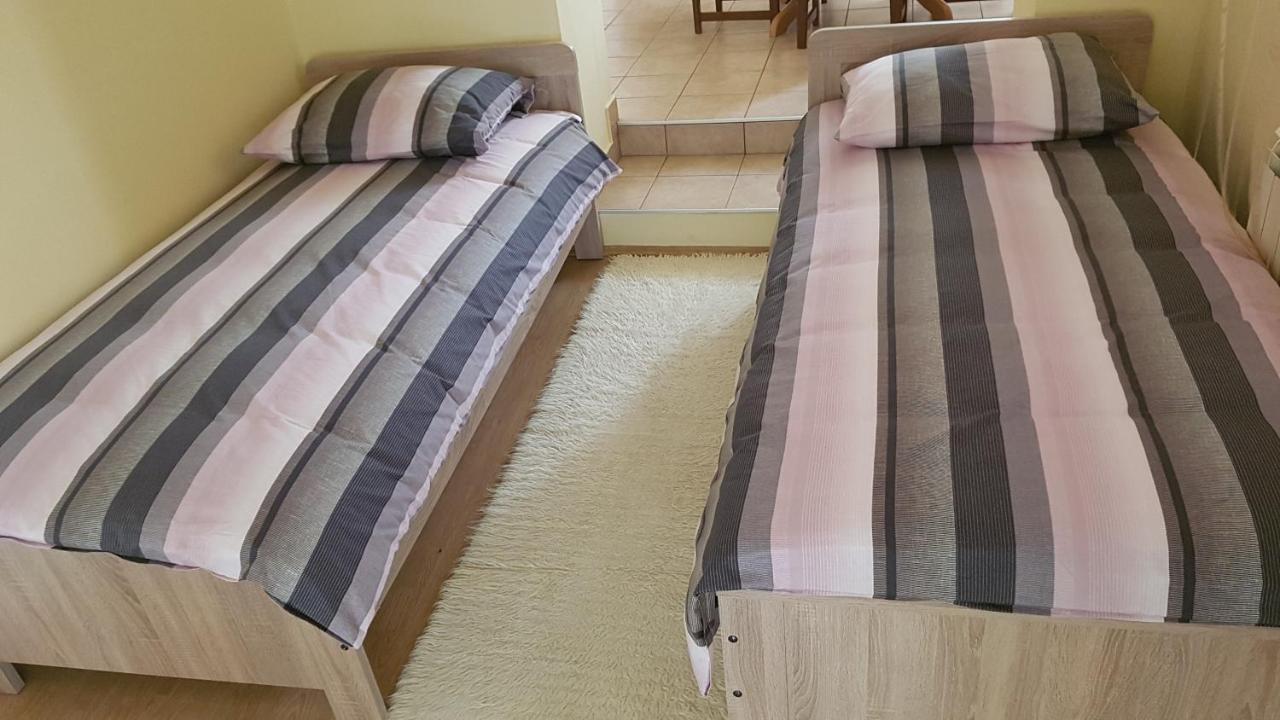 Apartment Nika Шибеник Экстерьер фото